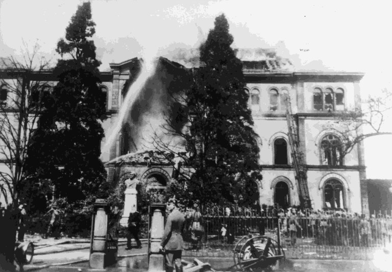 Zerstörung des Instituts für Anatomie und der Sammlung, 1917